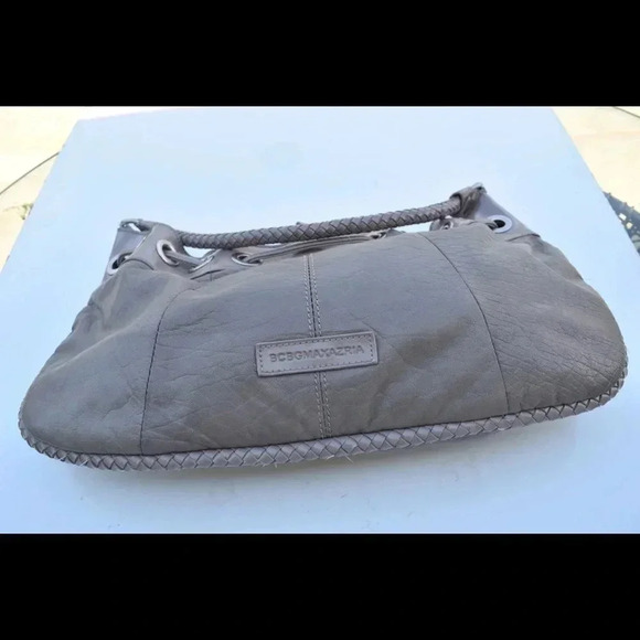 BCBGMaxAzria hobo bag - Picture 6 of 8